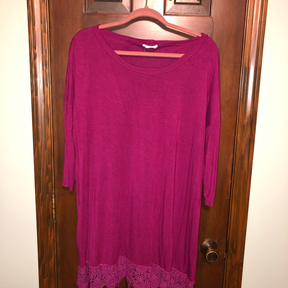 Emerald Tunic with lace detail